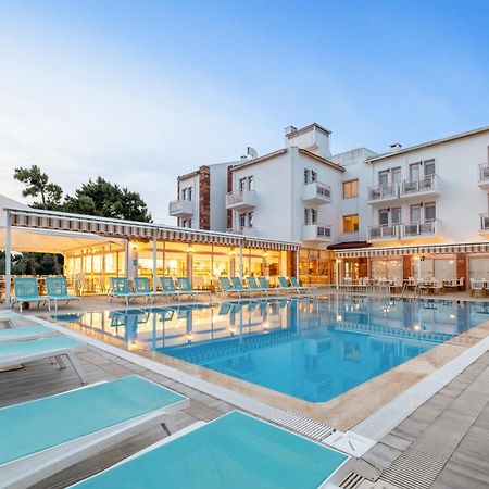 Hanedan Beach Hotel フォチャ エクステリア 写真