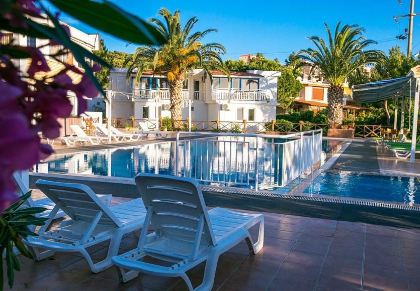 Hanedan Beach Hotel フォチャ エクステリア 写真