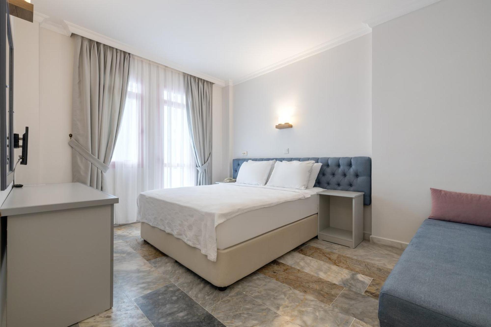 Hanedan Beach Hotel フォチャ エクステリア 写真