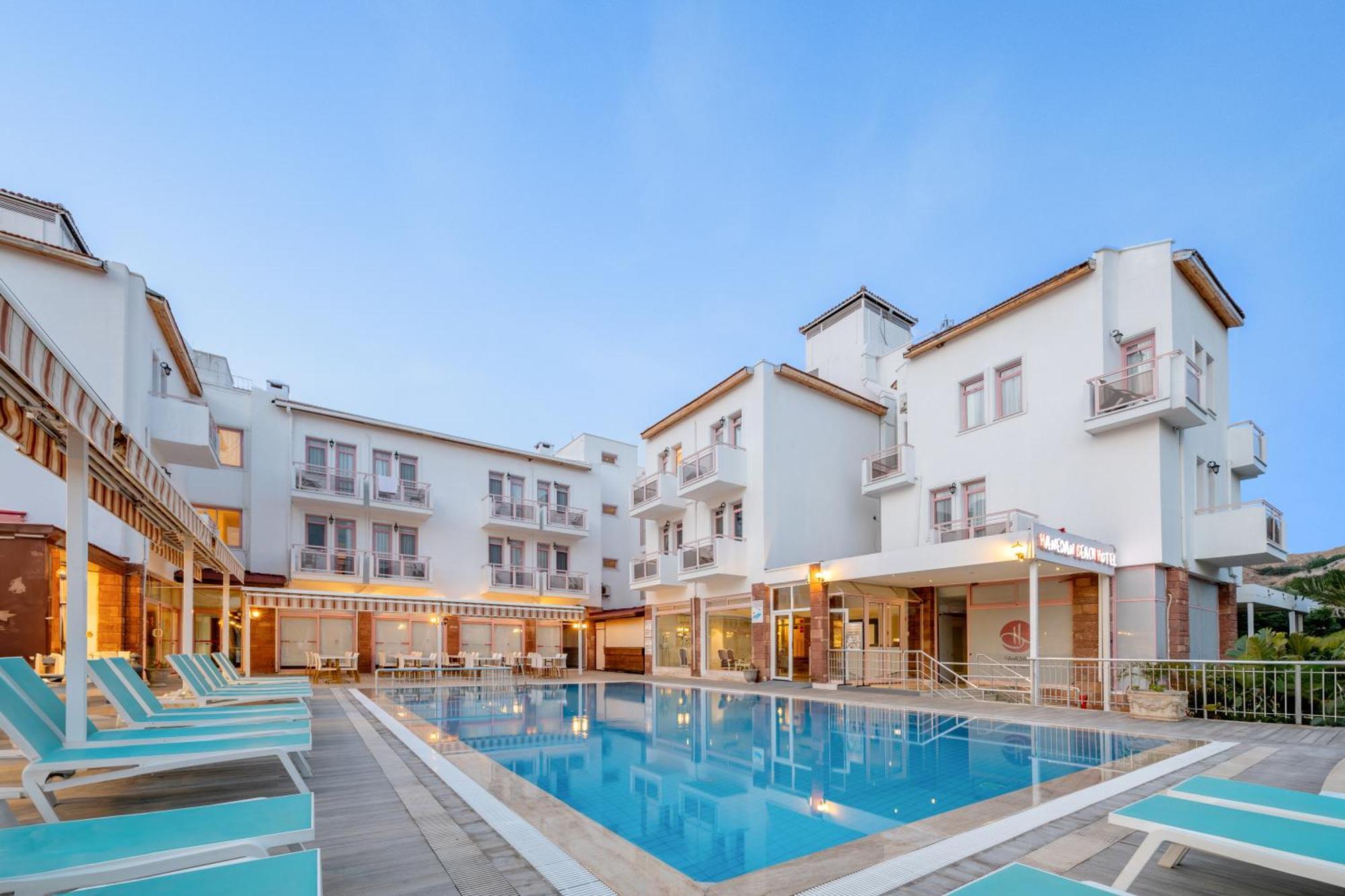 Hanedan Beach Hotel フォチャ エクステリア 写真