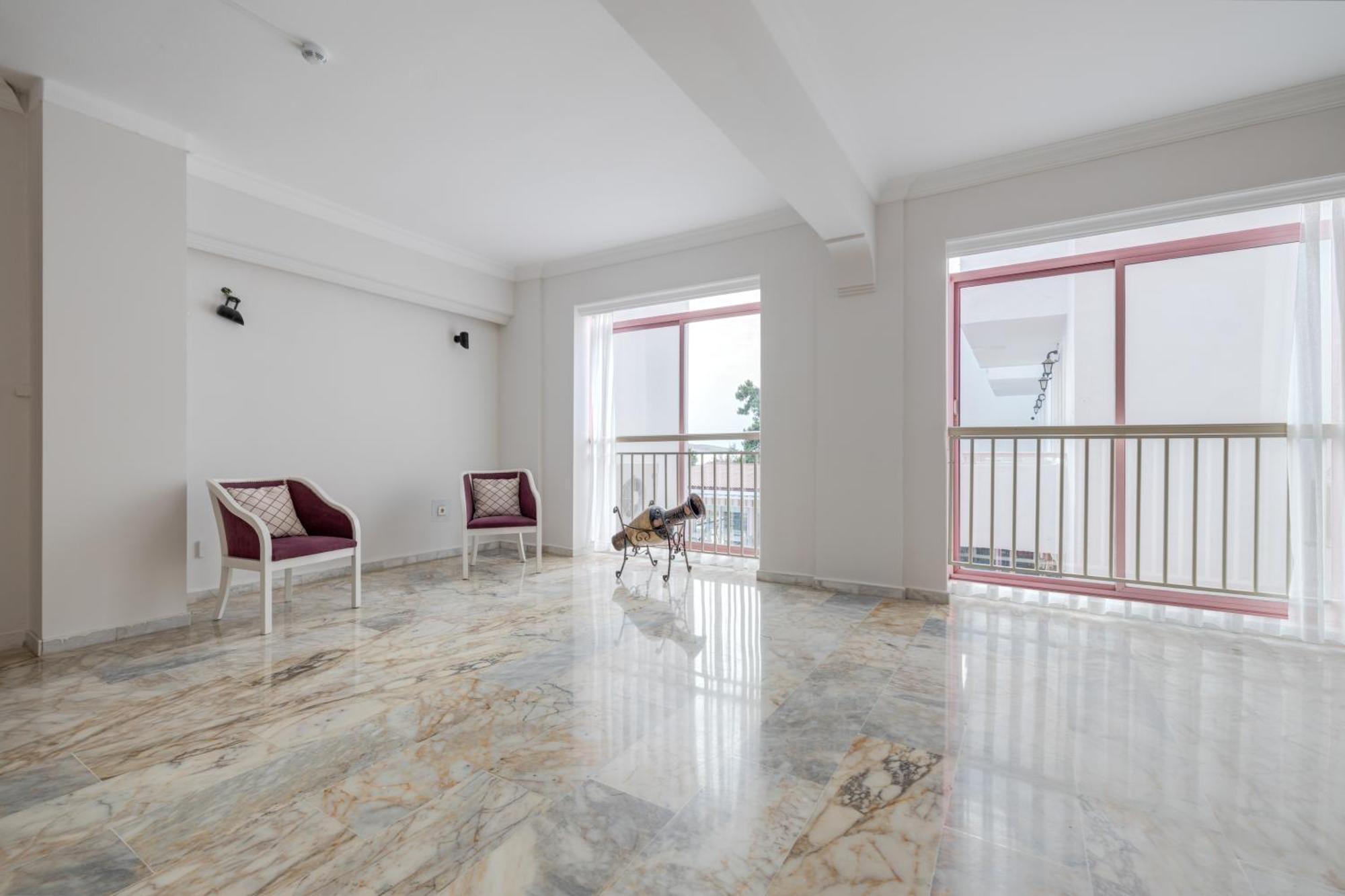 Hanedan Beach Hotel フォチャ エクステリア 写真