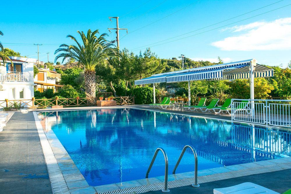 Hanedan Beach Hotel フォチャ エクステリア 写真